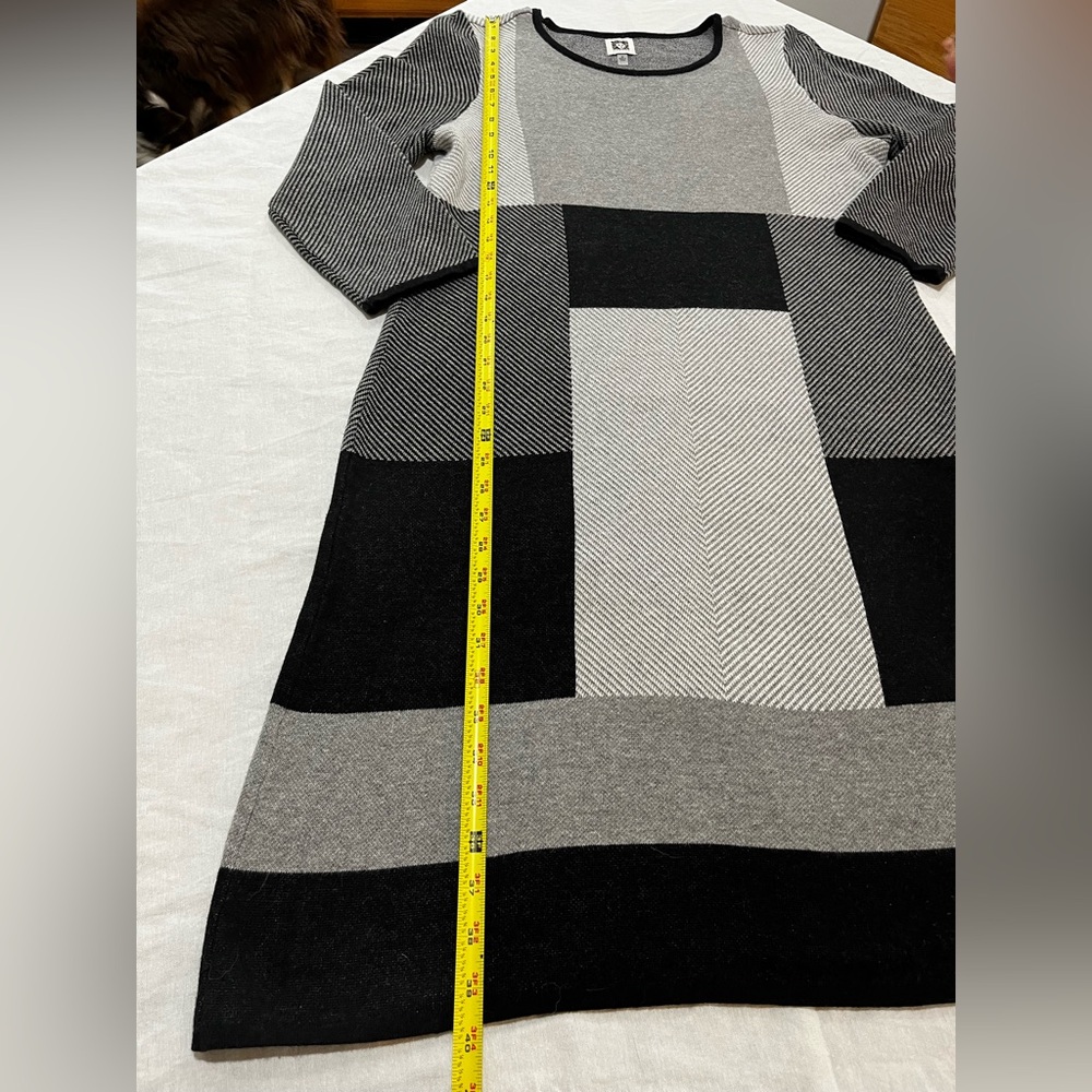 Anne Klein Black and Gray Knit Top - Picture 5 of 8